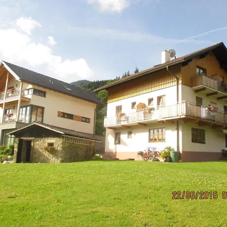 Guest house Mitterer Weissensee
