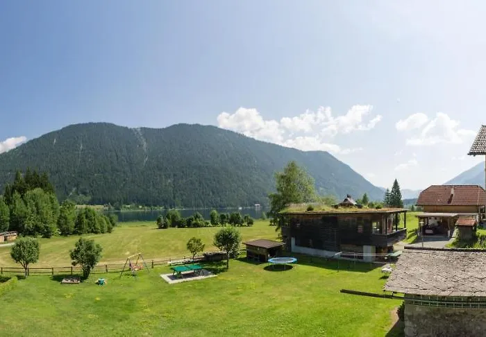 Πανσιόν Mitterer Weissensee